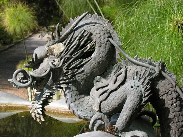 Fontana del drago - dettaglio